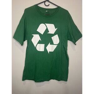 Vintage Port & Company Green Recycle Symbol T Shirt Retro Logo Mens Graphic Tee